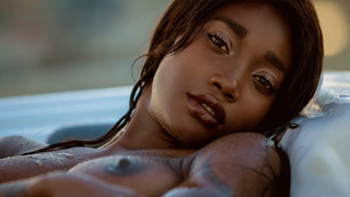Ebony teenie showcases her sweat-soaked black beaver