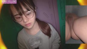 Fragile Heiress Heat as the Natural Rich Beauty Offers Warm Mouth Support Inside a Risky Temporary Booth