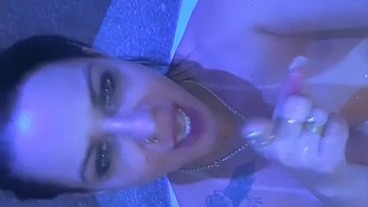 THIARA FOX NA BANHEIRA PARTE 1
