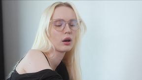 Hot Mom in Reading Glasses Fucks Son's Bully to Protect Him