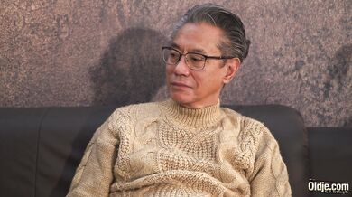 Horny babe keeps grandpa awake