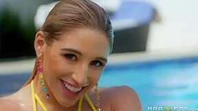 Poolside Booty - Isiah Maxwell And Abella Danger