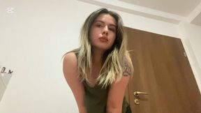 Farting in my latex jeans for your good behaviorr