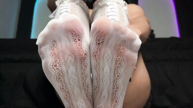 Joi CEI | Te masturbo con los pies aceitados | Astarioth