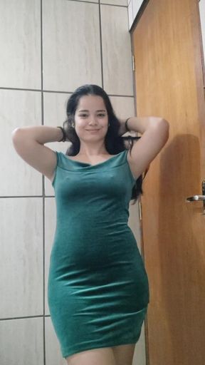 Dress up with Me - Green Dress and Provocative Look