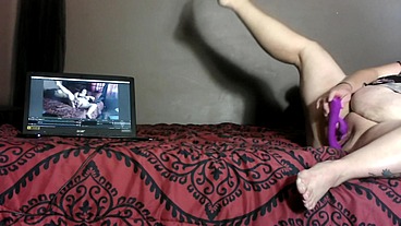 Sexy BBW Sets Up Twin Cameras