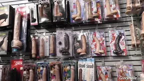 Daizy Cooper and Carmen Valentina discover bbc gloryhole