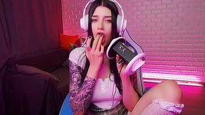 Gorgeous Teen Gives Sensual ASMR Lick with Honey Haze