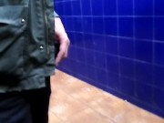 Enorme polla, calcula cuanto crees que le mide??