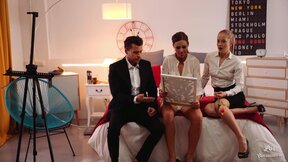 Los Consoladores: British beauty's mouth filled with cum after consolation MFF