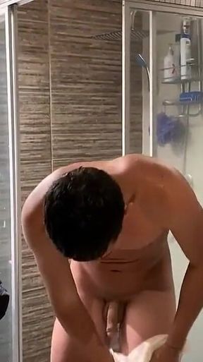 My Grindr Date Came to Visit Me, Oh My God I'm in Heaven!