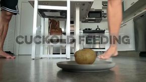 Cuckold Feeding - German subtitles