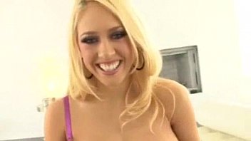 Kagney Linn Karter No swallowing allowed