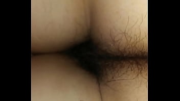 Mi novia d. nalgona peluda
