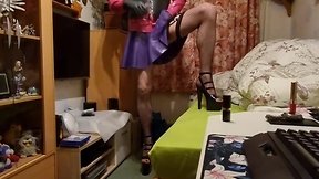 Alexalatexwhores 2022 debut video