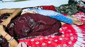 Hungry young Indian wife gets fucked by big lop dick in homemade video