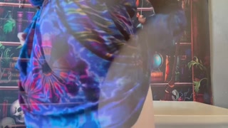 Pissing and Fisting Mommy