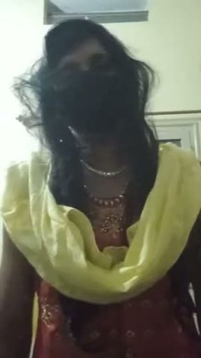 Sexy Indian Shemale