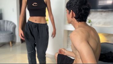 I bring my muscular personal trainer home so he can penetrate me with his huge cock and give me all his rich semen