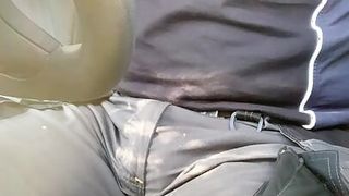 STRAIGHT DADDY BULGE AT WORK