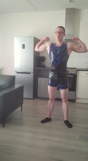 Session Tictac - Rubber workout, hot & fun showering and formal gear