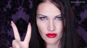 Mesmerizing red nails