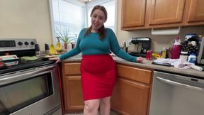 BBW MILF Kinky Katie Cosplays Cartman's stepmom Taking BBC