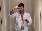 Macrophilia - transformation shrink ray gone wrong