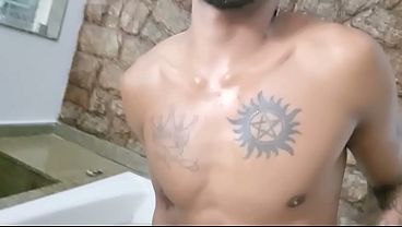 Aghata Carioca levando madeira de Dois garotos e Ainda Bebeu o Leite Todo | Brinquedo Ator 2 - Joao O Safado
