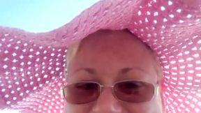 Webcam play, get naked and pee on the beach