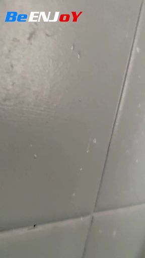 BeENJoY - Naked in the shower of the public swimming pool, a guy stares at me while waiting to take my place   Clip 1