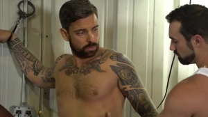 BROMO.com: Masturbating & tattooed hunk