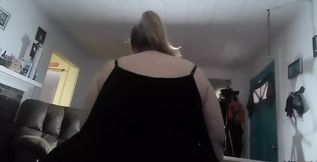 POV Couch Fucking -n- Sucking