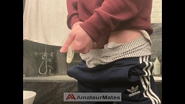Amateur horny flatmate in sportswear cums in condom