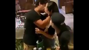 Juliette bbb21 beijando gostoso