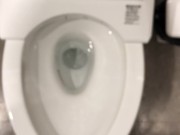 spy?-２　Infiltrate a public institution and pee