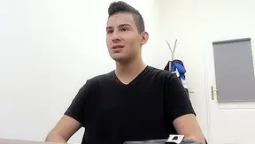 Amateur Twink Goes Wild in Hot Scout Casting Blowjob Scene – 18+
