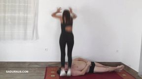 Natasa's hundred jumps on his slave's head mp4