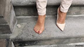 Cinderella losing Shoe on Stairs _ Pantyhose gets dirty HD mp4 1920x1080