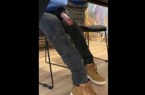 I accidentally saw my young stepson's cock.