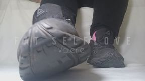 You on the ground, watch my Stinky Worn BBW Sneakers Foot POV – Sweaty Shoes & Dirty Soles Tease