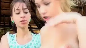 Lesbian teen 18+ eats pussy outdoors