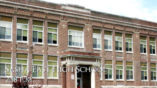 Blowjob, creampie, sædsprut, uten kondom, ansiktsbehandling, monsterpikk, mann – hjemmelaget film av amatørene Brad Kalvo, Mitch Vaughn og Nick Simpson, i rumpa