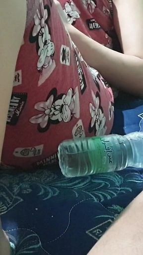 Young Wife Cheats on Her Husband with His Friend Moroccan Arab Sex