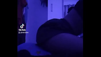 cavalgando pra postar no tiktok