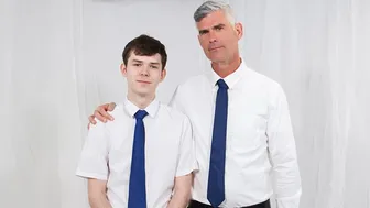 President Oaks Big Cock Barebacks Twink Dakota Lovell After Confession