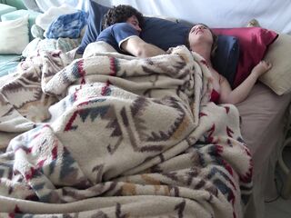 Stepson wakes up with stepmom in the couch and fucks the wrong aperture
