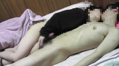MILF’s slutty lips tongue fuck her son’s cock till he blows her face