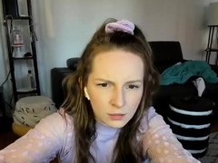 Live Recοrd Of Cαmgirl Reaching Her Tips Goal