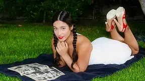 Eva Lovia & Toni Ribas in Innocence